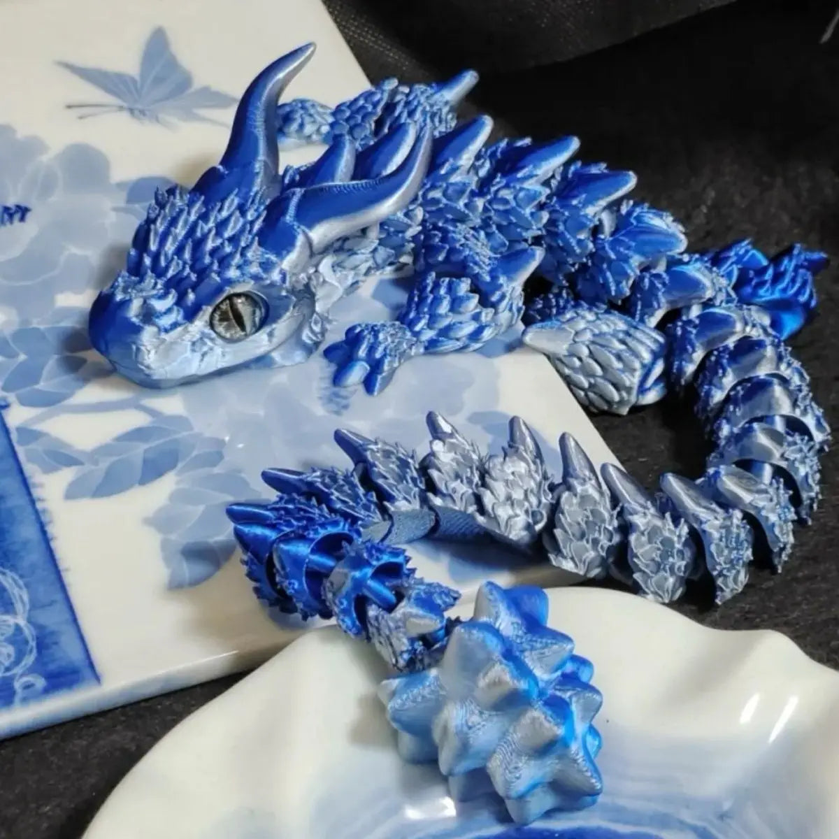 DRAGONES 3D